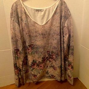 Floral Lite Pull Over Blouse